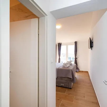 아파트 Lucija Mari Tribalj