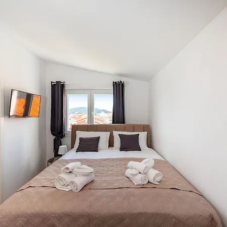 아파트 Lucija Mari Tribalj