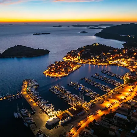 아파트 Lucija Mari *