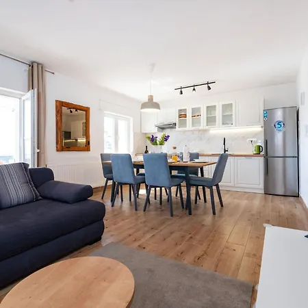 Lucija Mari Apartment Tribunj (Sibenik-Knin)
