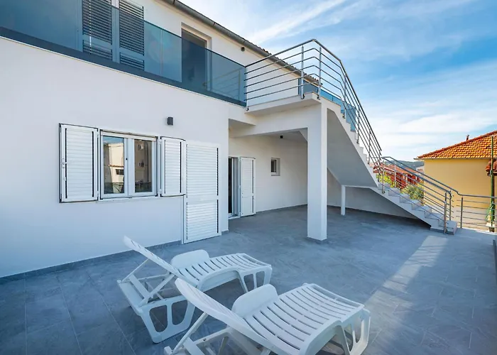 Appartement Lucija Mari